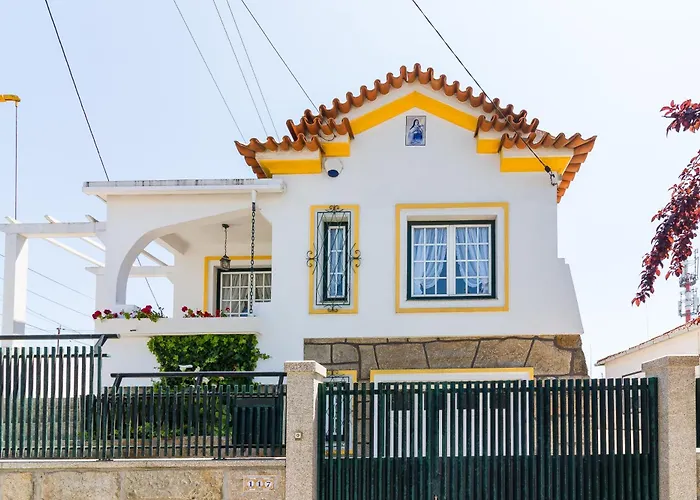Araujo 111 - Traditional House